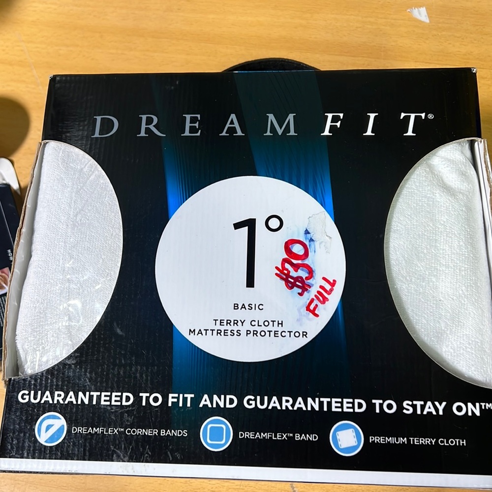 NIB DreamFit Degree 1 DreamClean 100% Terry Cloth Mattress Protector